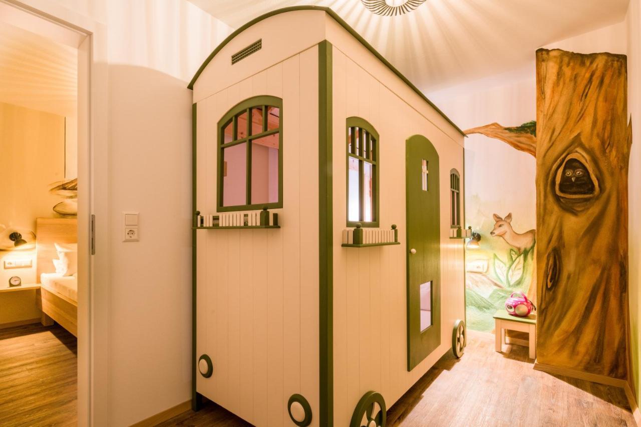 Hotel Hofgut Tiergarten Aulendorf Ngoại thất bức ảnh