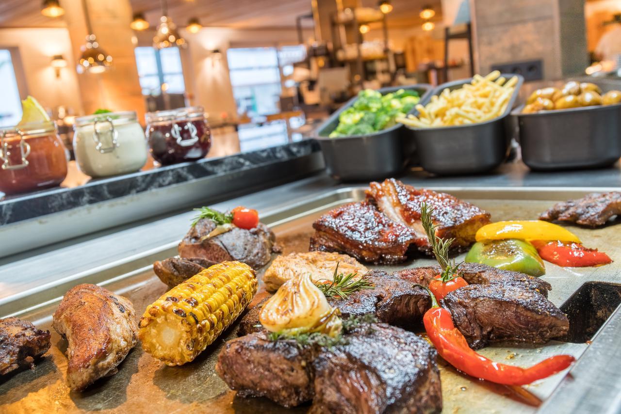 Hotel Hofgut Tiergarten Aulendorf Ngoại thất bức ảnh