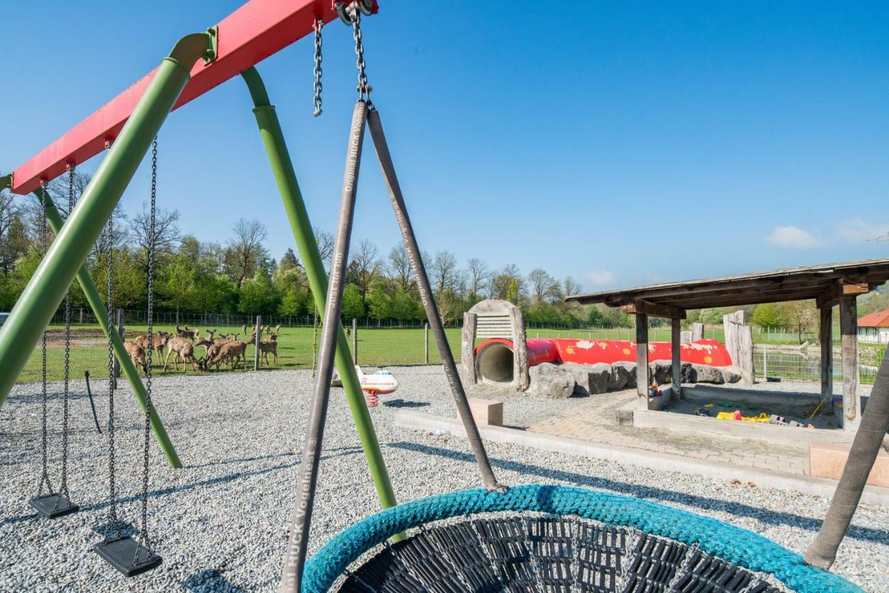 Hotel Hofgut Tiergarten Aulendorf Ngoại thất bức ảnh