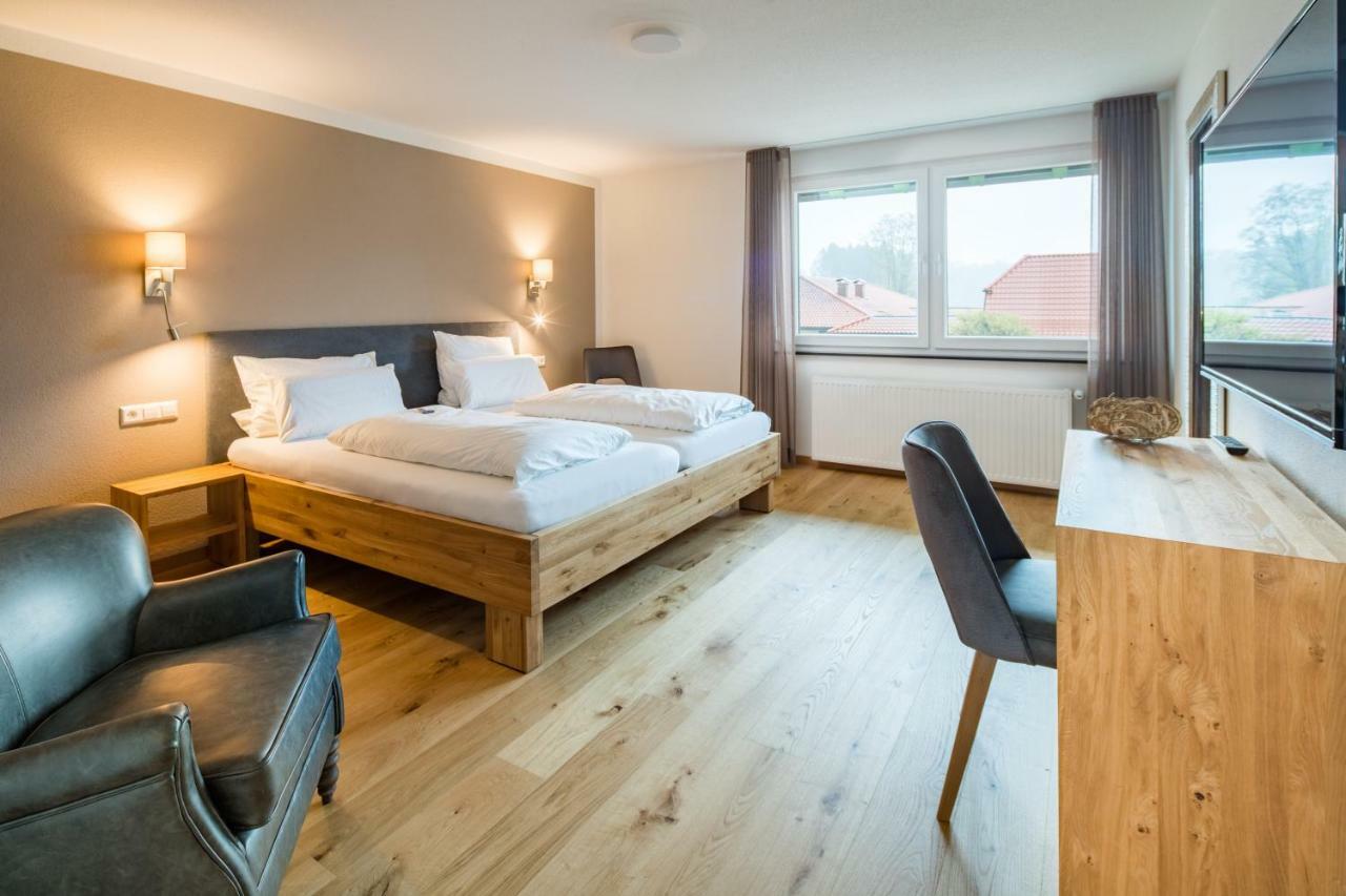 Hotel Hofgut Tiergarten Aulendorf Ngoại thất bức ảnh